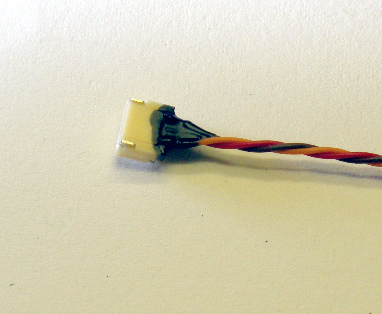 Nano-JST Female 3-pin Flat w/6" 32-gauge