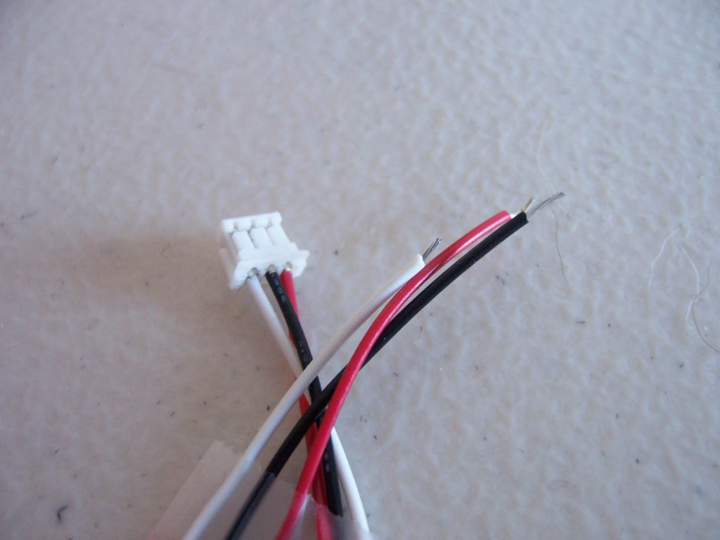 Micro-JST Male with 28 gauge wires